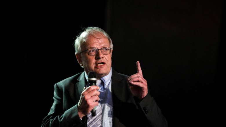 Τσελέντης για σεισμούς: Στη Σαντορίνη δεν έχουμε ύφεση - Ομαλή μετασεισμική ακολουθία στην Κυλλήνη