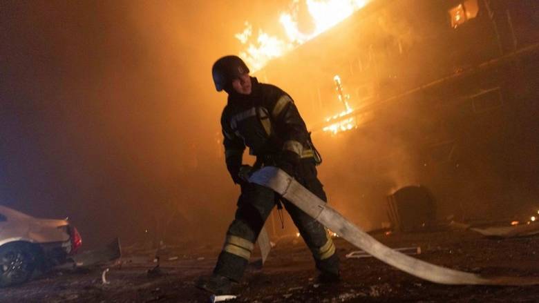 Ισχυρή έκρηξη σε πολυκατοικία στη Μόσχα - Τουλάχιστον δύο νεκροί και πολλοί τραυματίες