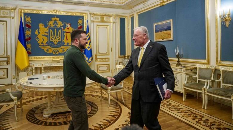 Απεσταλμένος ΗΠΑ για την Ουκρανία: «Είχαμε εκτενείς και θετικές συζητήσεις με τον Ζελένσκι»