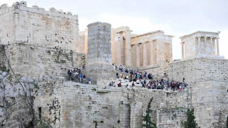 Τράπεζα της Ελλάδας: Πάνω από 1,5 εκατ. τουρίστες επισκέφθηκαν την Ελλάδα Ιανουάριο και Φεβρουάριο