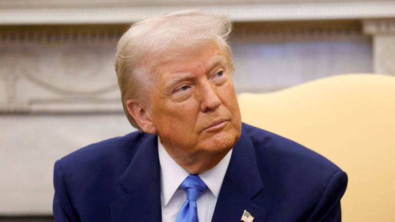 Τραμπ: Ακύρωσε την άδεια της Chevron για εκμετάλλευση κοιτασμάτων πετρελαίου στη Βενεζουέλα