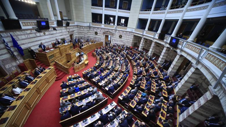 Άρση ασυλίας για Παύλο Πολάκη και  Έλενα Ακρίτα αποφάσισε η Βουλή