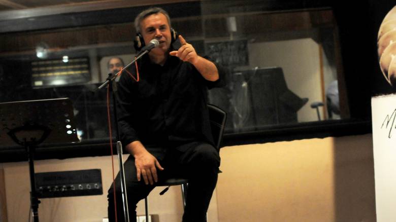 Σήμερα στην Κρήτη το τελευταίο αντίο στον Μανώλη Λιδάκη