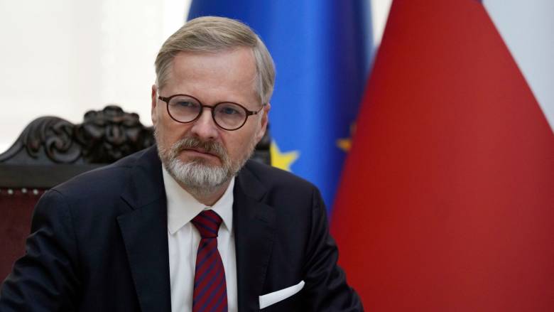 Αύξηση αμυντικών δαπανών προαναγγέλλει ο Τσέχος πρωθυπουργός μετά τη σύνοδο του Λονδίνου