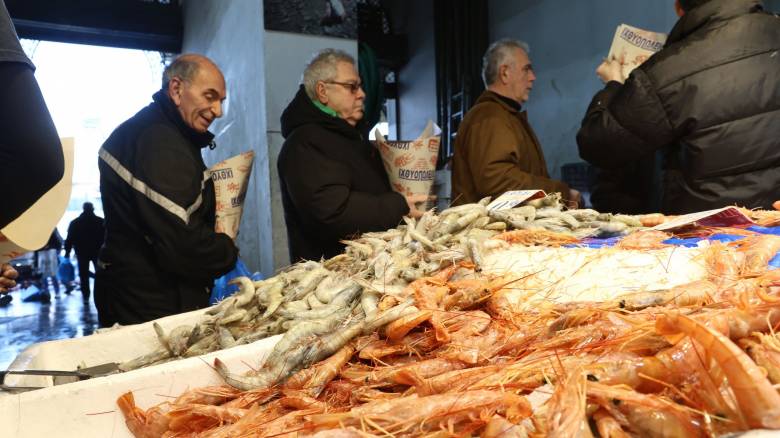 Ανοιχτή η αγορά για τα ψώνια της Σαρακοστής - Οι ώρες λειτουργίας