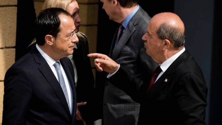 Η διευρυμένη διάσκεψη για το Κυπριακό και τα «παιχνίδια» Τατάρ