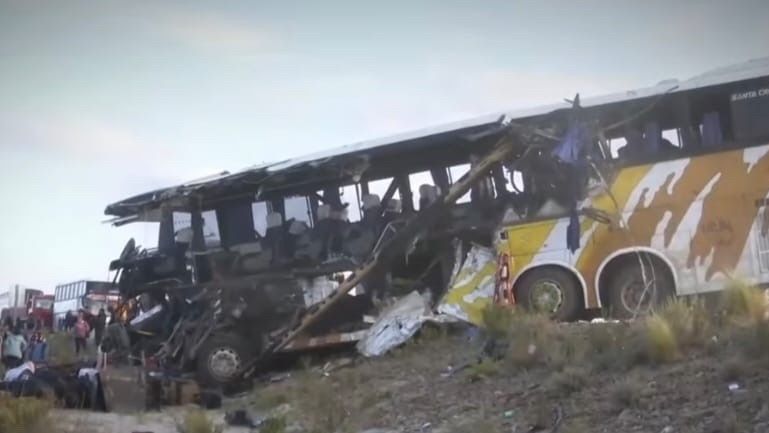 Στους 31 οι νεκροί επιβάτες του λεωφορείου που έπεσε σε στη Βολιβία - Επέστρεφαν από το καρναβάλι