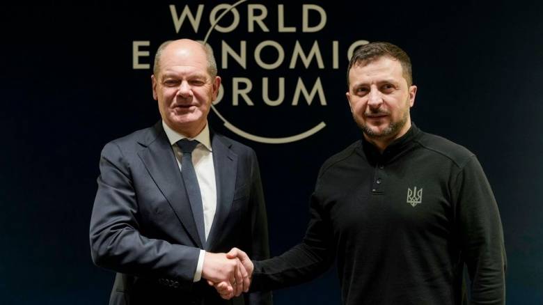 Συνάντηση Ζελένσκι - Σολτς με θέμα τον ρόλο του Τραμπ στις ειρηνευτικές συνομιλίες