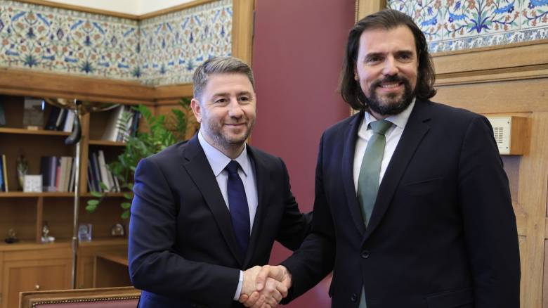 Στην ΚΟ του ΠΑΣΟΚ ο Πέτρος Παππάς - Συναντήθηκε με τον Νίκο Ανδρουλάκη