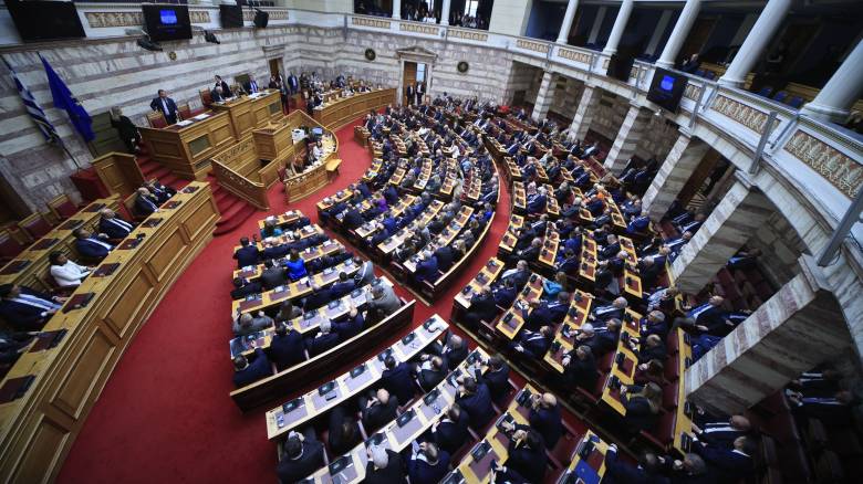 Πρόταση μομφής: Τι προβλέπει το Σύνταγμα και ο Κανονισμός της Βουλής