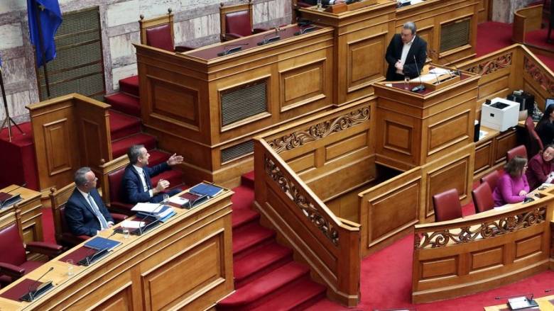 ΣΥΡΙΖΑ: Επιχείρηση «αποδόμησης» Μητσοτάκη – Αποχαιρετά για τα καλά την αξιωματική αντιπολίτευση