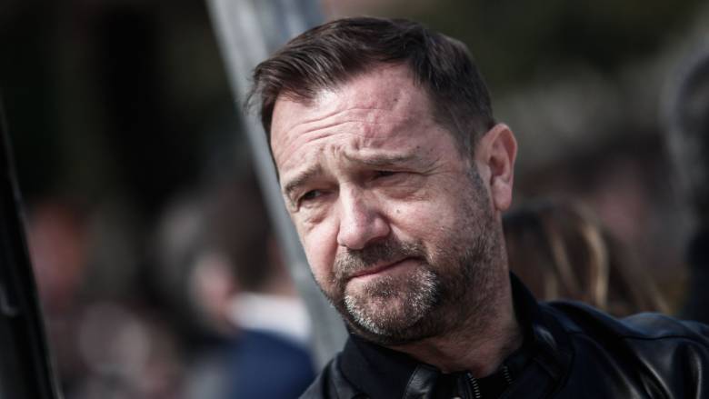 Πλακιάς σε Μητσοτάκη: «Αν θέλετε Ιφιγένειες, να βάζατε τα παιδιά σας στο τρένο»