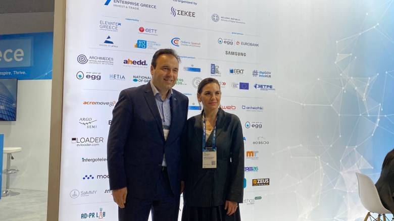 Η ισχυρή ελληνική παρουσία στο MWC και η επέκταση της ευρυζωνικότητας σε απομακρυσμένες περιοχές