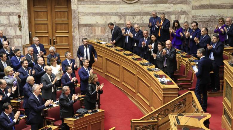 Βουλή: Απορρίφθηκε με 157 «όχι» η πρόταση δυσπιστίας κατά της κυβέρνησης