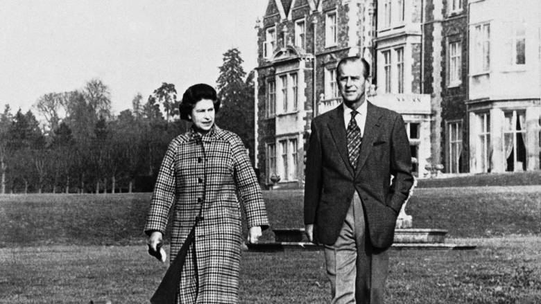 Ανοίγει τις πύλες της η αγαπημένη εξοχική κατοικία της τέως βασίλισσας Ελισάβετ και του Καρόλου