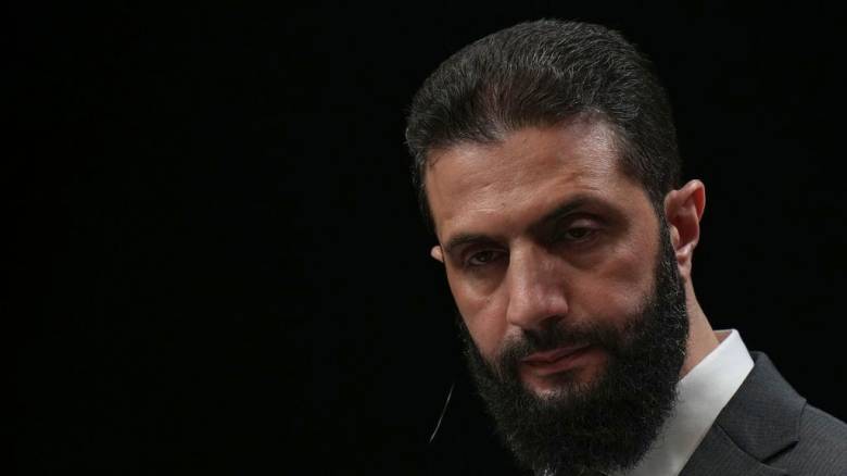 Συρία: Για απόπειρες να συρθεί η χώρα σε εμφύλιο πόλεμο κάνει λόγο ο Αχμέντ Αλ Σάρα