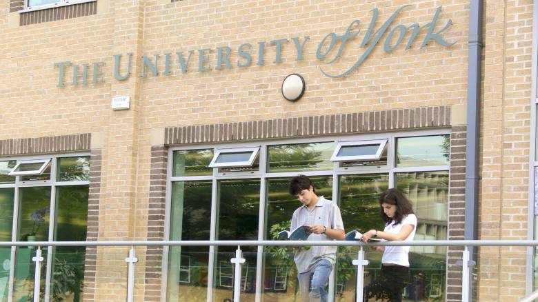 Το Πανεπιστήμιο του York έρχεται στην Ελλάδα: Παραρτήματα σε Αθήνα και Θεσσαλονίκη - Οι σχολές