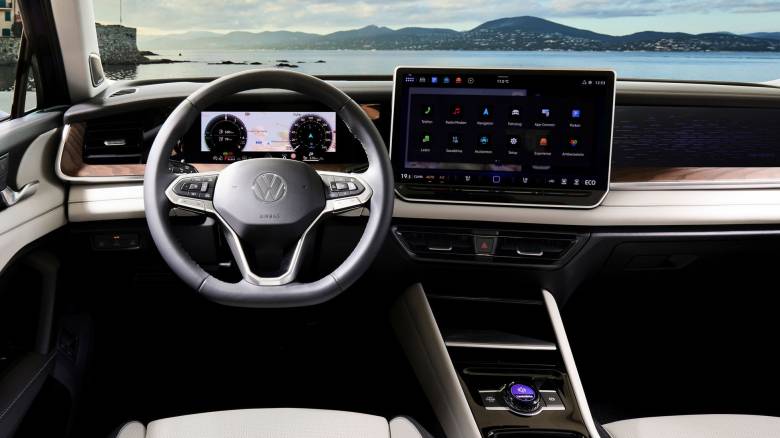 Η Volkswagen επιστρέφει και πάλι στα φυσικά χειριστήρια