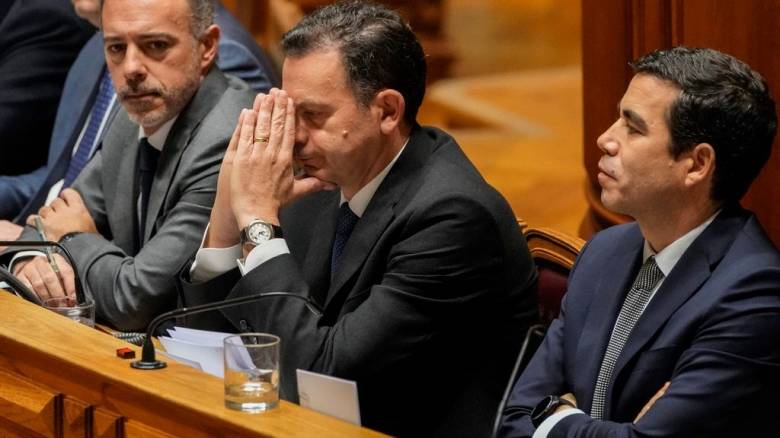 Κατέρρευσε η κυβέρνηση στην Πορτογαλία - Δεν πήρε ψήφο εμπιστοσύνης