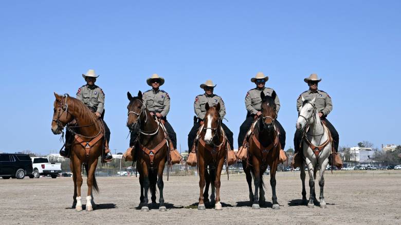 Οι ΗΠΑ αναπτύσσουν άλλους 600 στρατιωτικούς στα σύνορα με το Μεξικό