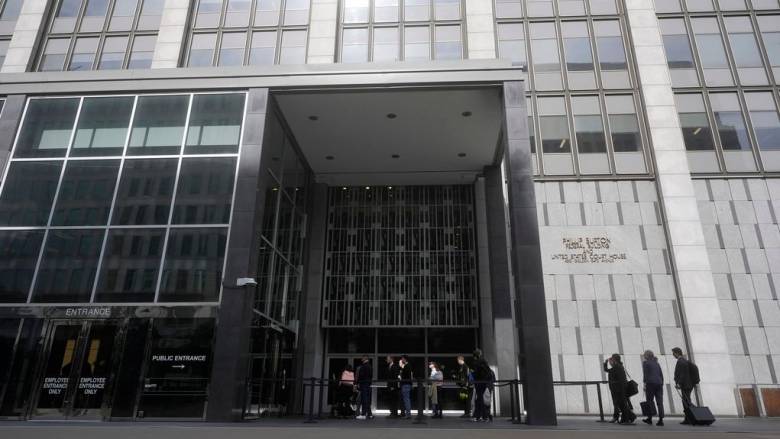 ΗΠΑ: Δικαστήριο διέταξε επαναπρόσληψη χιλιάδων απολυμένων από έξι υπουργεία