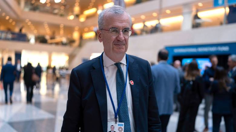 Αιχμηρό σχόλιο Γάλλου κεντρικού τραπεζίτη: «Η εικόνα Τραμπ για την οικονομία θυμίζει Monopoly»