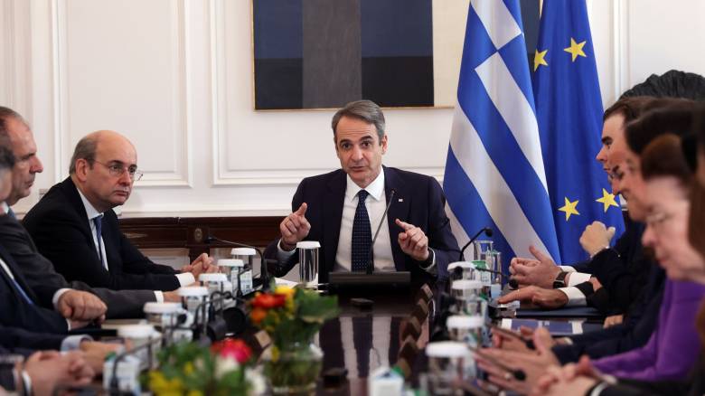 Οι τρεις προκλήσεις του ανασχηματισμού και το διακύβευμα της επανεκκίνησης