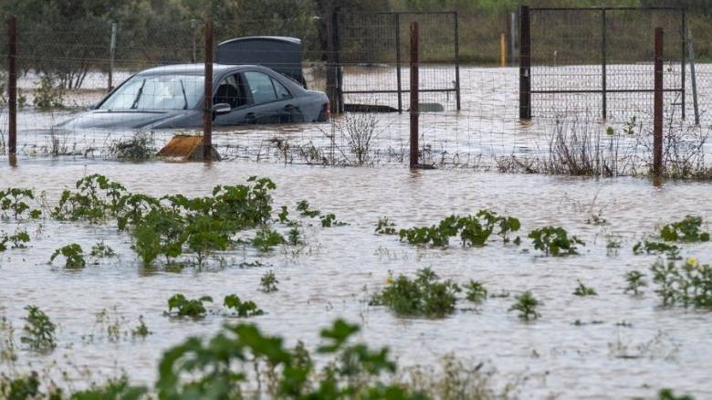 Ισπανία: Πλημμύρες και σοβαρά προβλήματα στις μετακινήσεις από την καταιγίδα Laurence