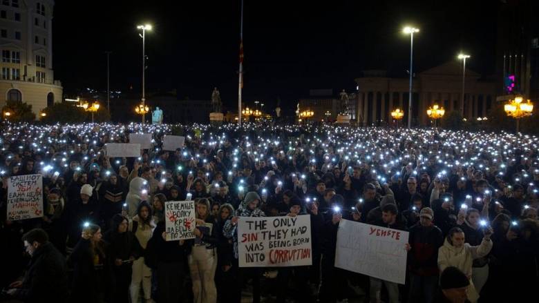 Βόρεια Μακεδονία: Συγκέντρωση διαμαρτυρίας στα Σκόπια για την τραγωδία στο Κότσανι