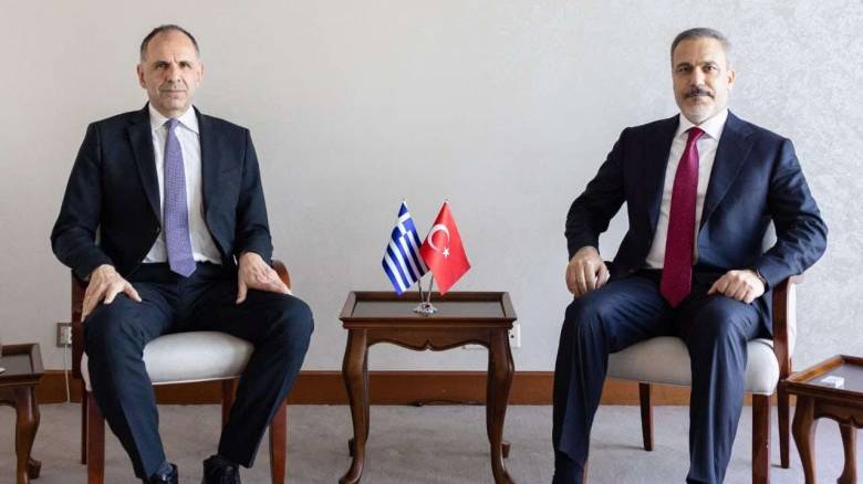 Συνάντηση Γεραπετρίτη - Φιντάν: Στο επίκεντρο διεθνείς και περιφερειακές εξελίξεις