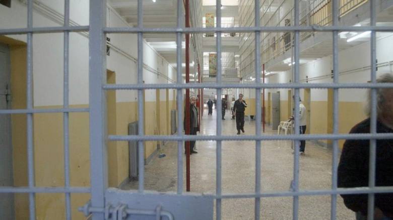 Στη φυλακή οδηγούνται τέσσερις Σουηδοί που ξυλοκόπησαν ταξιτζή στη Ρόδο