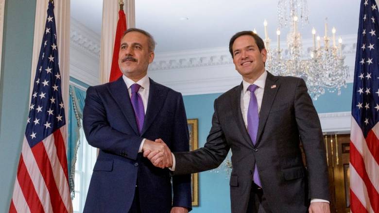 Τηλεφωνική επικοινωνία Φιντάν – Ρούμπιο για την εκεχειρία στη Γάζα