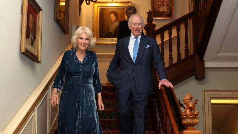 Αναβάλλεται η συνάντηση του βασιλιά Καρόλου με τον πάπα Φραγκίσκο