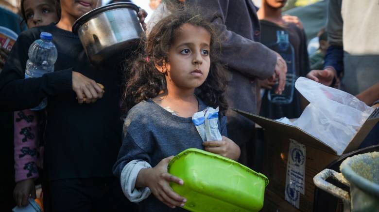 UNICEF: Τουλάχιστον 14 εκατ. παιδιά απειλούνται με υποσιτισμό εξαιτίας περικοπών της χρηματοδότησης