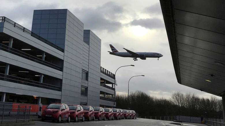 Συναγερμός στο Λονδίνο - Εκκενώθηκε το αεροδρόμιο Gatwick