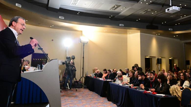 ΣΥΡΙΖΑ: Ομόφωνα ψηφίστηκε η εισήγηση της Πολιτικής Γραμματείας - Απορρίφθηκε η πρόταση Πολάκη-Παππά