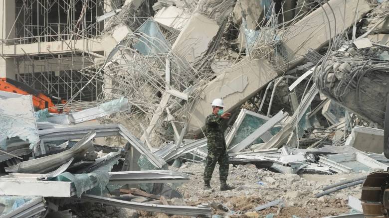 Βιβλική καταστροφή στη Μιανμάρ: Χιλιάδες νεκροί και τραυματίες - Αγωνία για τους εγκλωβισμένους