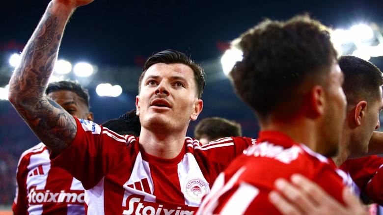 Ολυμπιακός - Παναθηναϊκός 4-2: «Κόκκινο» το ντέρμπι των αιωνίων