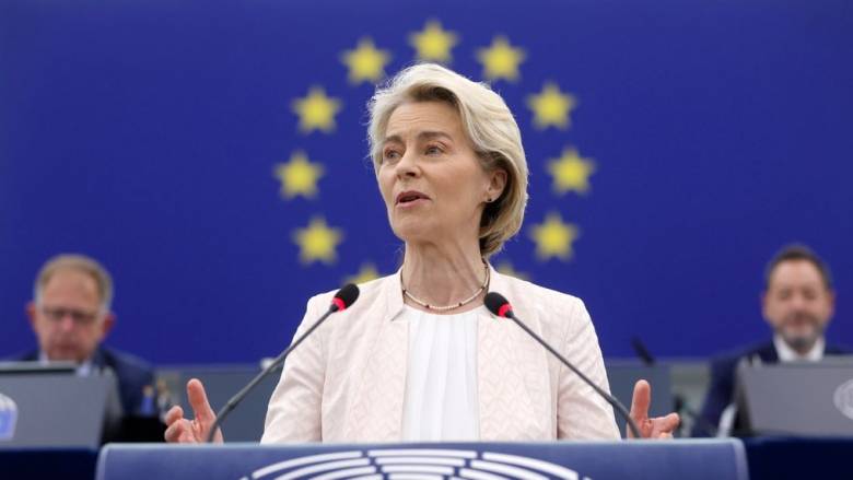 Ούρσουλα Φον ντερ Λάιεν: Δεν ξεκινήσαμε εμείς την αντιπαράθεση για τους δασμούς