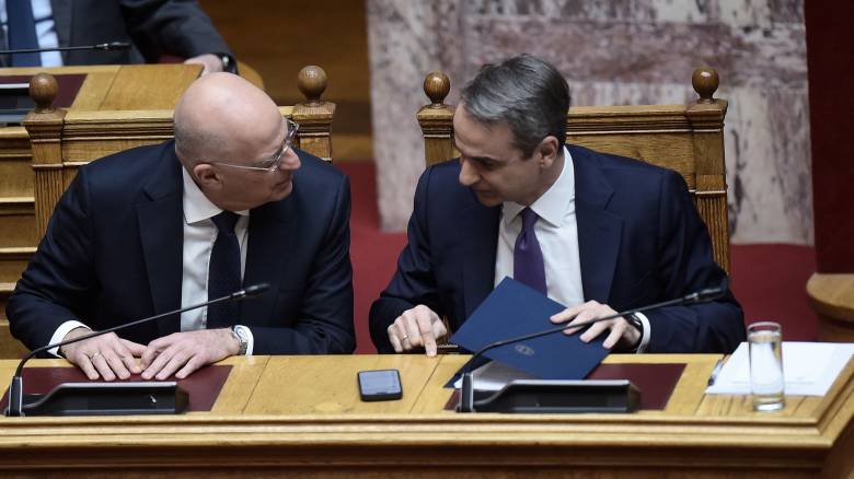 Το νέο εξοπλιστικό δόγμα, η τόνωση της εγχώριας βιομηχανίας και οι βολές της αντιπολίτευσης