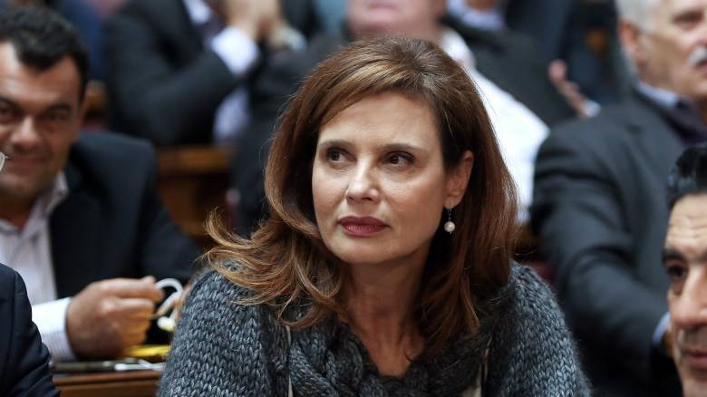 ΠΑΣΟΚ: Παραπέμπεται η Μπατζελή στην Επιτροπή Δεοντολογίας για προσβολή και μομφή κατά του προέδρου