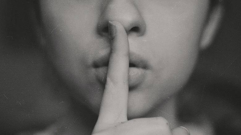 Θεσσαλονίκη: Μήνυση σε 24χρονο που έβρισε 30χρονη μετά από παρατήρηση για... ησυχία