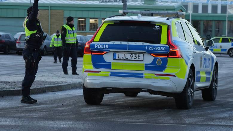 Συναγερμός για ύποπτο αντικείμενο στη Σουηδία - Επί τόπου ομάδα εξουδετέρωσης βομβών