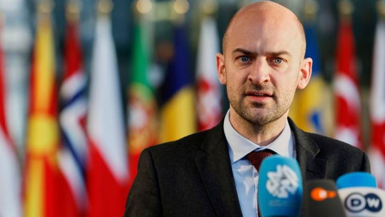 ΥΠΕΞ Γαλλίας: «Ο Πούτιν πρέπει τώρα να εμφανιστεί στην Κωνσταντινούπολη»