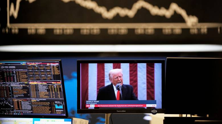 Πόσο αυξήθηκαν τελικά οι τιμές στις ΗΠΑ λόγω των δασμών του Τραμπ