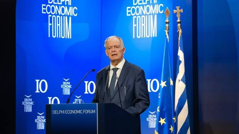 Τασούλας στο Φόρουμ των Δελφών: «Να μην είμαστε αμέτοχοι στις μυλόπετρες της Ιστορίας»