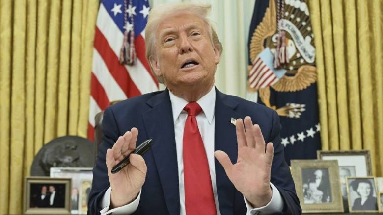 Λευκός Οίκος: Οι δασμοί στην Κίνα πλέον ανέρχονται συνολικά σε 145%