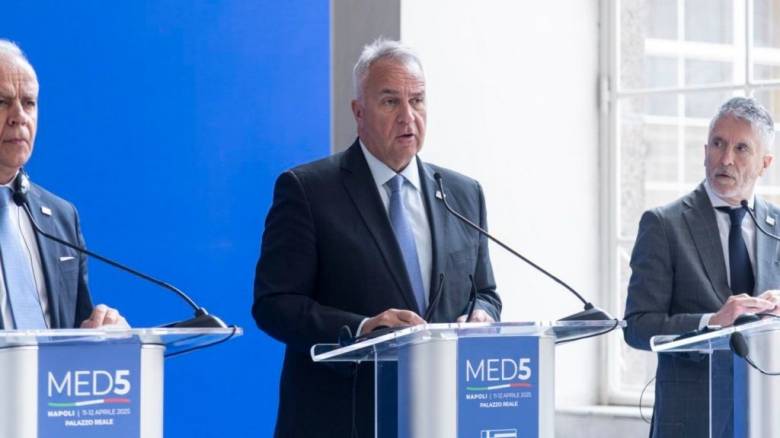 Μήνυμα Βορίδη για τις επιστροφές μεταναστών από την Σύνοδο υπουργών MED5