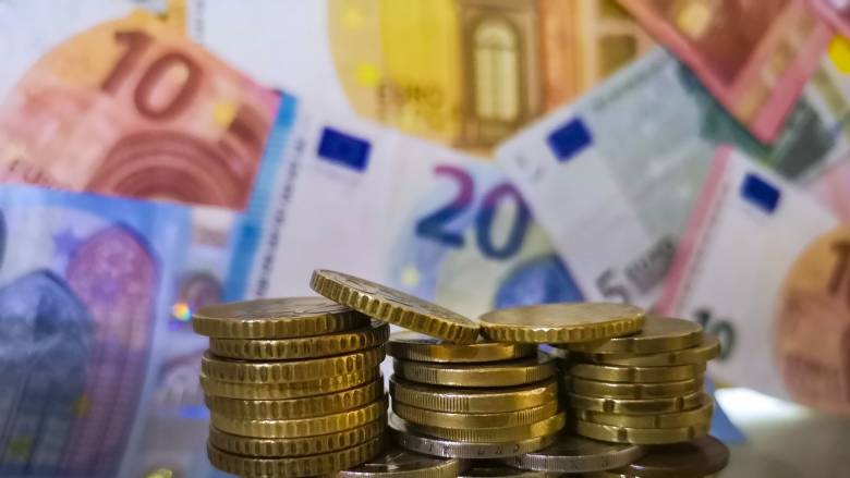 Η καταληκτική ημερομηνία για την καταβολή δώρου Πάσχα: Τι ισχύει στην περίπτωση μη καταβολής του