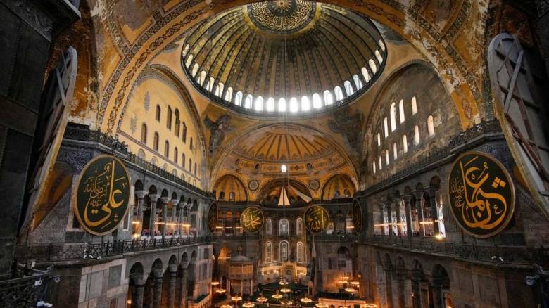 Τουρκία: Ξεκινούν εκτεταμένες εργασίες συντήρησης στον τρούλο της Αγίας Σοφίας
